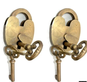 2 old style 100% BRASS PADLOCK Skeleton box door 2 KEYS LOCK 6.5 cm B - Picture 1 of 8