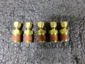 Compressione da tubo a tubo 3/16 OD x filettatura per tubo da 3/8" LOTTO DI 5 - Foto 1 di 6