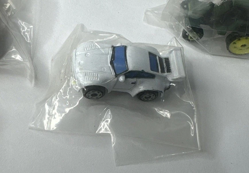 罕见老式微型机器白色保时捷 935 Turbo 全新未拆封 — 第 1/1 张图片