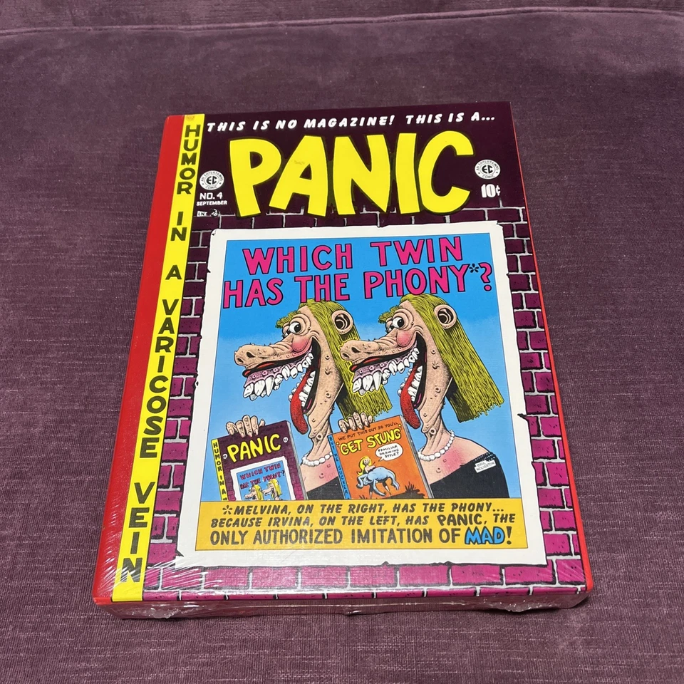 The Complete PANIC EC Comic Magazine Slipcase Capa Dura NOVO ainda Encolhido - Imagem 1 de 4