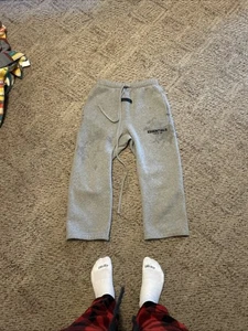 Oat Grey essentials Bottom Pants size XS No Bag Worn With Dark Grey Stains - Picture 1 of 4