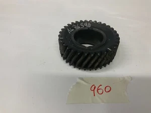USED GENIUNE John deere ENGRENAGEM AL76590 6100 6300 - Picture 1 of 3