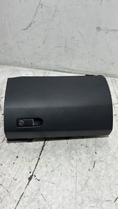 MERCEDES E220 CDI W212 2013 , GLOVE BOX STORAGE COMPARTMENT P/N: A2126802591 - Imagen 1 de 12