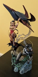Injustice Gods Among Us Collector's Edition - Box, Steel book, + Statue Only - Picture 1 of 12