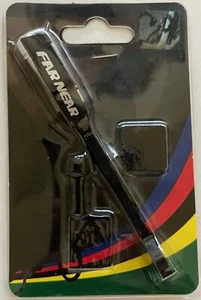 FarNear Chain Deflector, Black - Picture 1 of 4