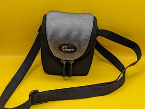 Lowepro D-Res 10 AW compact camera case with shoulder strap - Picture 1 of 5