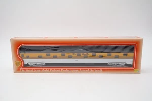 IHC Premier HO Scale Rio Grande #500 Smooth Side Passenger Car New in Box - Picture 1 of 3
