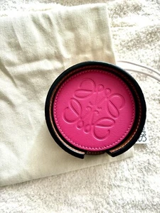 LOEWE  novelty VIP GIFT Set of 6 coasters NEW - Picture 1 of 9