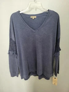Democracy Women Large V Neck Ruffle Lace Sleeve Sweater Blue New - Picture 1 of 7