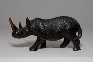 Vintage hand carved wooden Rhinoceros Rhino ET - Picture 1 of 5