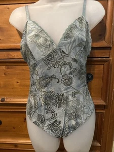 Princess Polly XX Body Suit Top Tank Size 4 - Picture 1 of 4