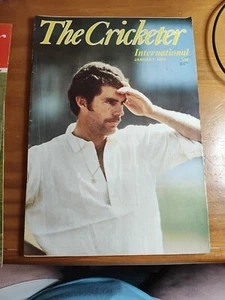 The Cricketer International Magazine π January 1976 π FREE POST - Picture 1 of 3