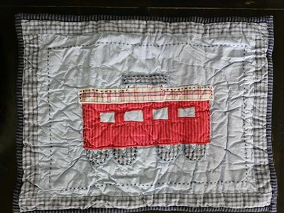 PBK Almohada para Cuna Infantil Falsa Nueva con Etiquetas Choo Choo Train, Azul y Rojo. Talla 12" X 16" Foto 1 de 3