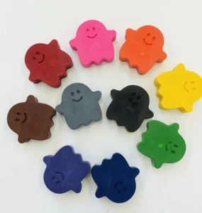 10 Halloween Ghost Crayons Birthday Party Favors Teacher Supply Trunk or Treat - Picture 1 of 2