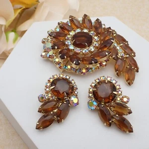 Set orecchini spilla spilla a strati aureola strass dorati Juliana Marquise vintage - Foto 1 di 5
