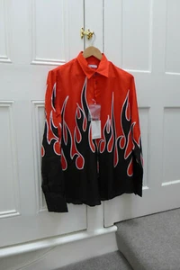 Givenchy Shirt mit Flammenprint - Größe 37 & 42 - Neu mit Etikett, UVP 850£ - Bild 1 von 10