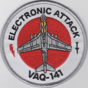 USN NAVY VAQ-141 EA-6B EAS SHADOWHAWKS AEREO BIANCO ROTONDO RICAMATO TOPPA - Foto 1 di 1