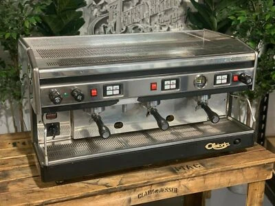 MÁQUINA DE CAFÉ ESPRESSO ASTORIA ARGENTA GRUPO 3 GRIS SUMINISTRO COMERCIAL AL POR MAYOR Foto 1 de 4