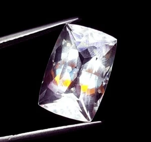 Gema transparente con forma de cojín certificado cuarzo místico piedras preciosas sueltas de 13,17 quilates - Imagen 1 de 9