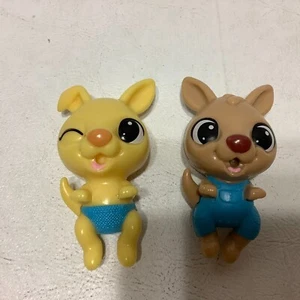 Menge 2 Furreal Baby Joey Känguru Figuren 2,5" - Bild 1 von 4