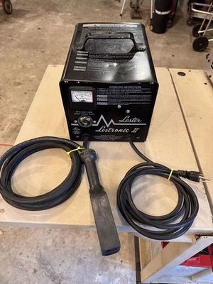 Cargador de batería para carro de golf Lester Lestronic II 36V - Modelo 19300 ¡FUNCIONA MUY BIEN! Foto 1 de 4