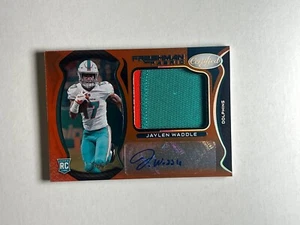 #d /25 2021 Panini Certified Jaylen Waddle #208 RPA Freshman Fabric Dolphins SSP - Picture 1 of 2