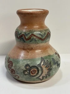 Vintage Pablo Seminario Urubamba Pottery Vase Cusco Handmade Peru 3.5” - Picture 1 of 4
