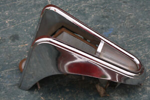NOS 1958 MERCURY PARKING LAMP ASSEMBLY