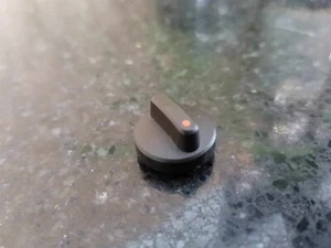 Casio Casiotone CT MT keyboard Plastic Rotary Knob Spline Brown/Red Spare Part - Picture 1 of 4