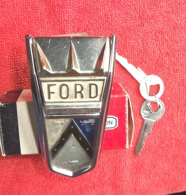 Original 1962 & 1963 Ford Falcon Trunk/Deck Lock And Housing Assembly — 第 1/4 张图片
