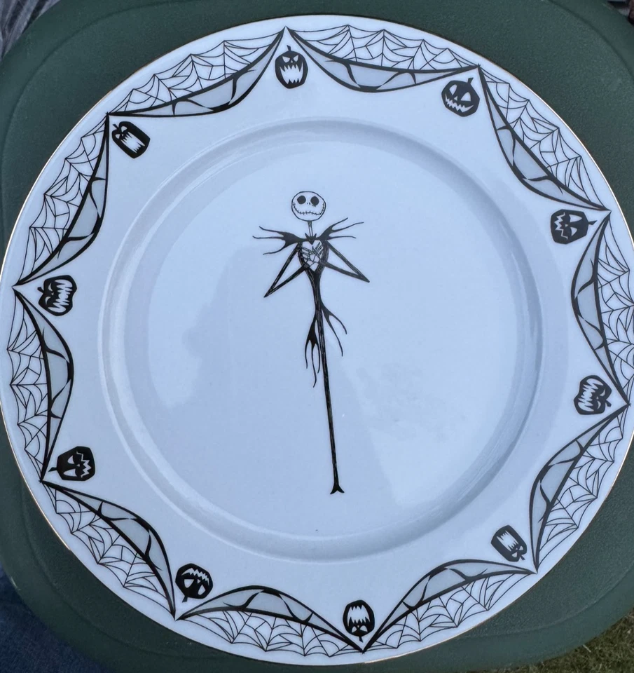 Disney NIGHTMARE BEFORE CHRISTMAS Jack Dinner Plate Halloween - Image 1 of 1