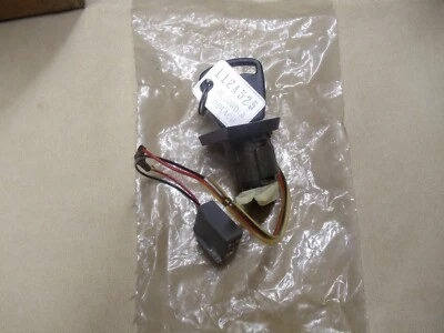 Fechadura de porta Ford Taurus, Mercury Sable com chave E84Y-5422050-B (1986-UP) - Imagem 1 de 4