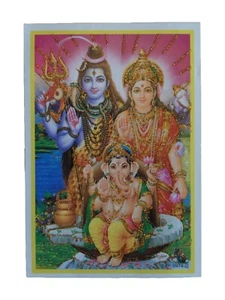 Hindu God Glossy Picture * SHIVA FAMILY * Approx. 8.9 x 12.8 cm Glitter Finish - Picture 1 of 3