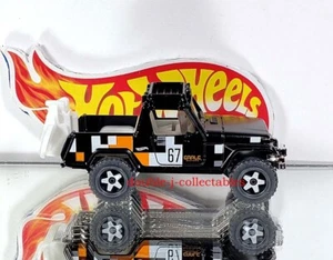 2021 Hot Wheels SPEED BLUR Design '67 Jeepster Commando Black Loose - Picture 1 of 5