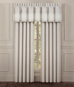 J. Queen New York Straight Valance LAURALYN 88 in. W x 18.25 in. L New - Picture 1 of 1