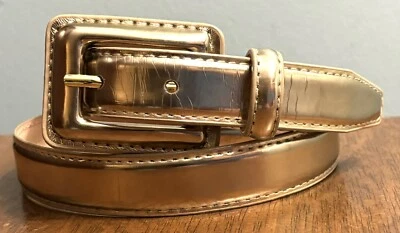 "Cinturón forrado de cuero superior WCM dorado MM talla S 15/16"" de ancho en muy buen estado" Foto 1 de 3