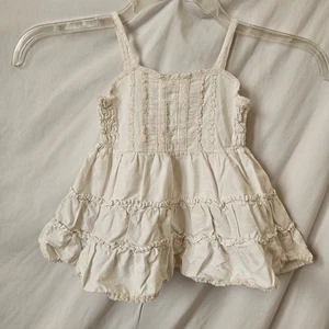 Vintage Schlupfkleid Kleinkind Mädchen 12-18 Monate elfenbein Bauer Prairiecore Spitze Stufen - Bild 1 von 4