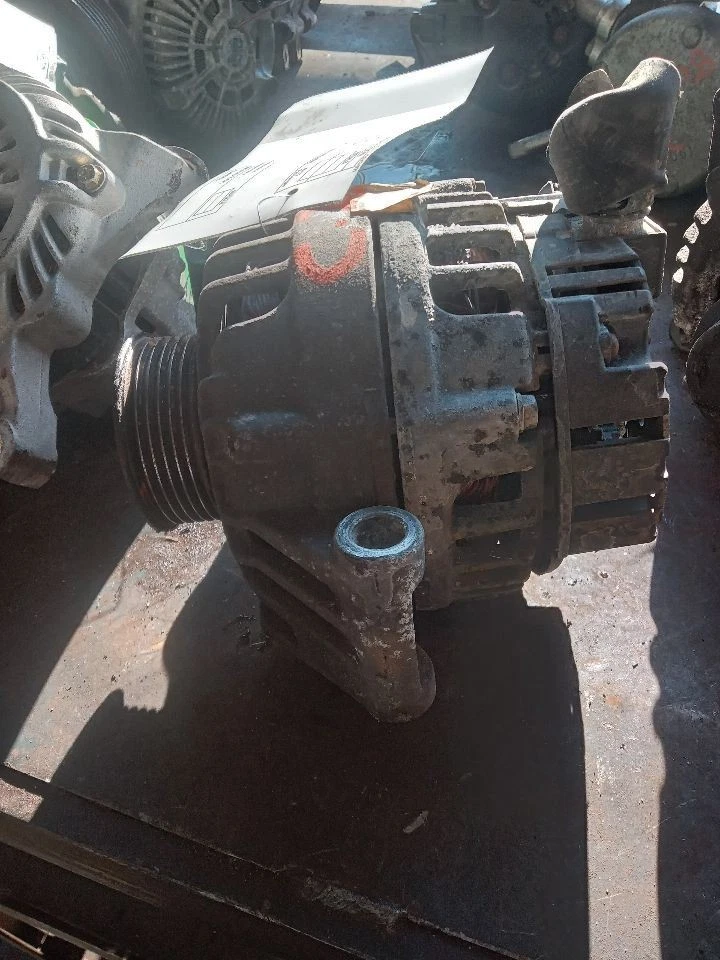 Alternator Fits 04-06 CANYON 392316 - Image 1 of 4