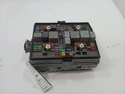 发动机保险丝盒 2019 年 GMC Sierra 1500 6.2L 12262218 — 第 1/4 张图片