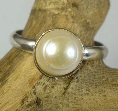 Anillo de hombre de piedras preciosas redondas de 12,60 quilates/9 mm con perlas blancas naturales del Mar del Sur de Tahití Foto 1 de 4