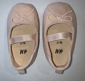 H&M Baby Girl Pink Suede Ballet Shoes Sz 2-3 US 16-17 UK NEW - Picture 1 of 7