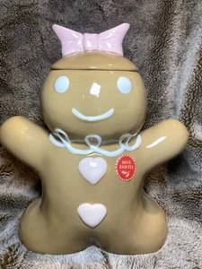 Pfefferminze & Kiefer Lebkuchen Mädchen Keksdose mit Schleife - Bild 1 von 9