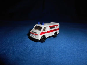 AMBULANZA TEDESCA #1 Emergenza MEDICAL Veicolo Giocattolo Plastica Kinder Sorpresa - Foto 1 di 7