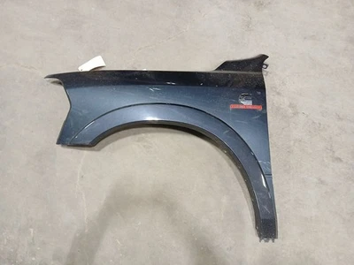 Guardabarros izquierdo del conductor con destello de guardabarros para camioneta Dodge 2500 19-23 3105409 Foto 1 de 4