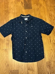 EUC Boys Navy With Stars Class/Club Short Sleeve Button Down Shirt Size 18/20 - Picture 1 of 3