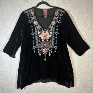 Johnny Was Black Velvet Floral Embroidered Boho Tunic Blouse Size Medium - Picture 1 of 11