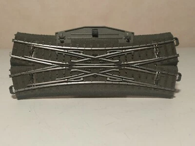 Märklin HO - 24620 - Scambio doppio C inglese, con motore e luci - nuovo S2 - Immagine 1 di 3