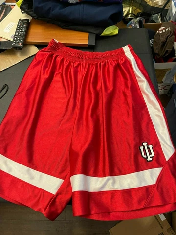 VINTAGE INDIANA HOOSIERS NIKE BASKETBALL SHORTS MEN X LARGE Cover