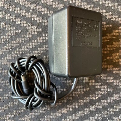 Nintendo NES-002 AC Power Adapter - Image 1 of 4