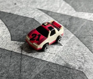 1989 Remco Micro Power Breakers - Muscle Cars Series 1 - #21 White Maroon Pink - Picture 1 of 8